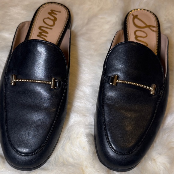 Sam Edelman Black Loafers with Gold Detail - Picture 4 of 5